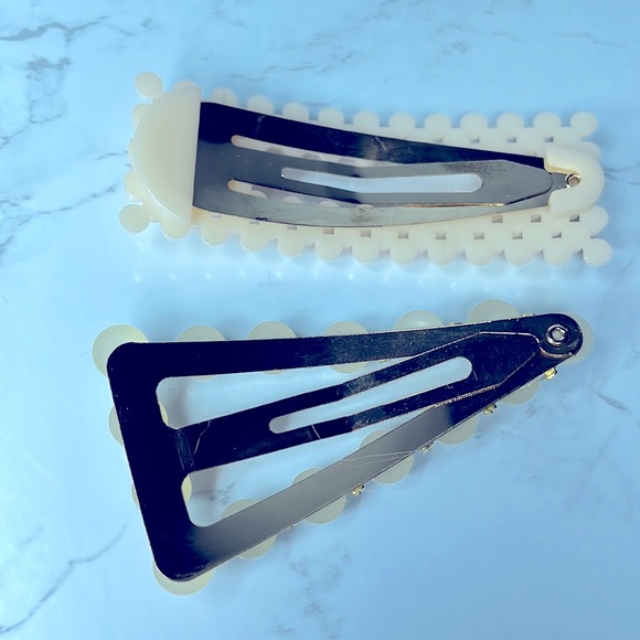 Two Bridal hair accessories in elaborate ornate Victorian or Bridgeton style - Picture 7 of 9